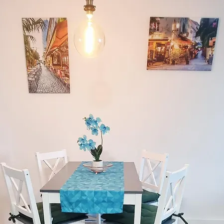 Modern Renovated In Burgau *