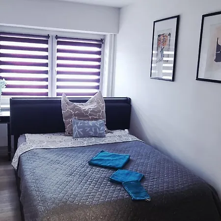 Apartamento Modern Renovated In Burgau Jena